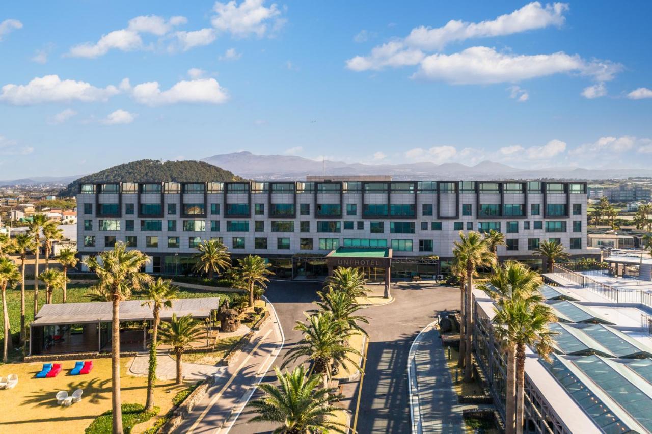 Uni Hotel Jeju Esterno foto